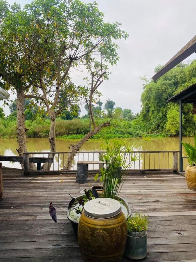 Rustic​ Charm​ Suphan​ Ban Tha Pong Exterior photo