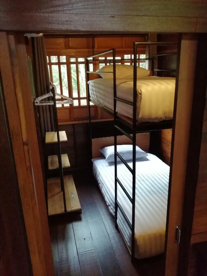 Rustic​ Charm​ Suphan​ Ban Tha Pong Exterior photo