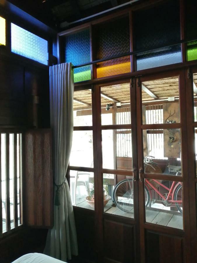 Rustic​ Charm​ Suphan​ Ban Tha Pong Exterior photo
